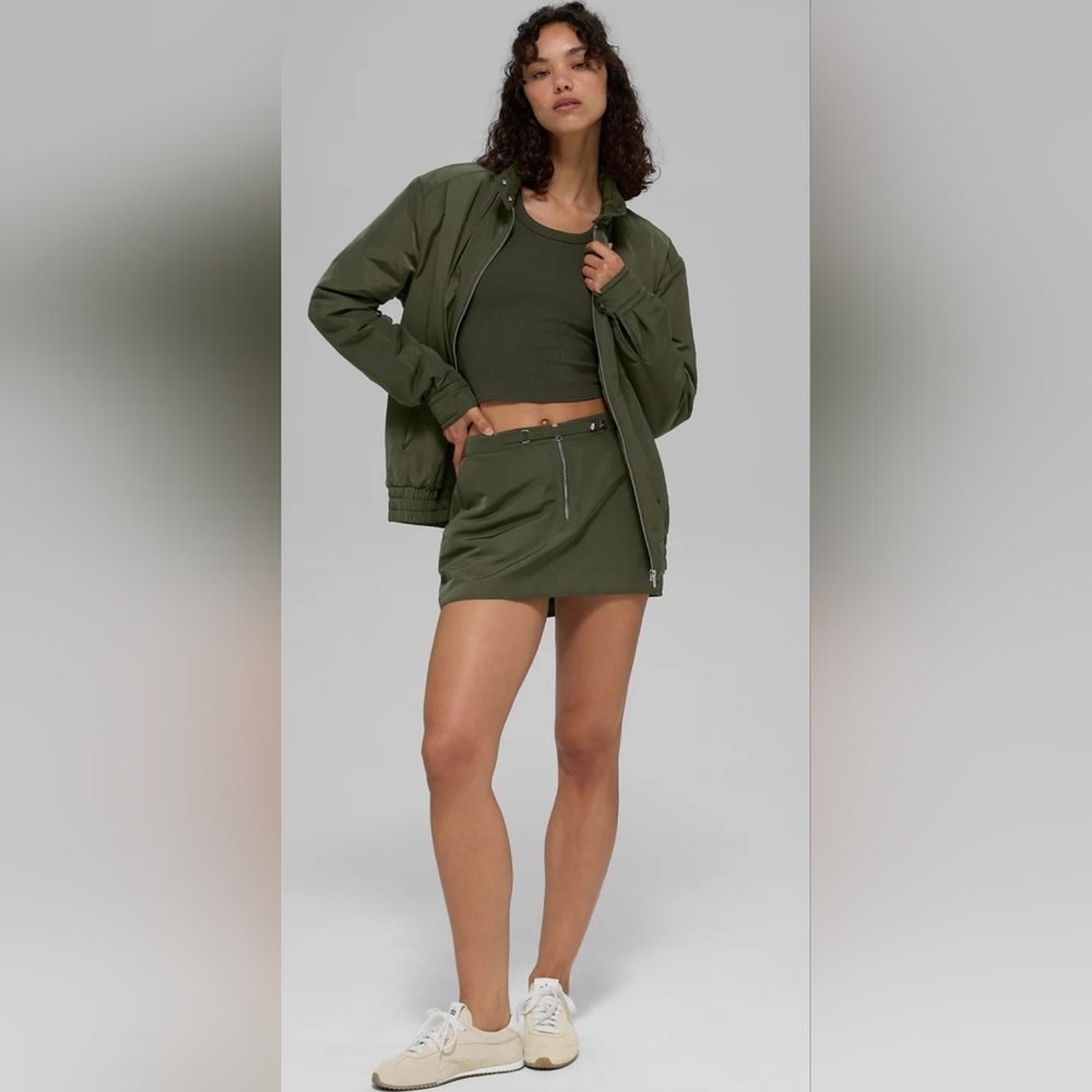 Alo Yoga Chic Olive Green Skirt